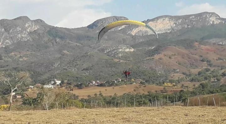 Casa Grande, Bem Espacosa, Em Itambe Do Mato Dentro, Cabeca De Boi Villa Esterno foto